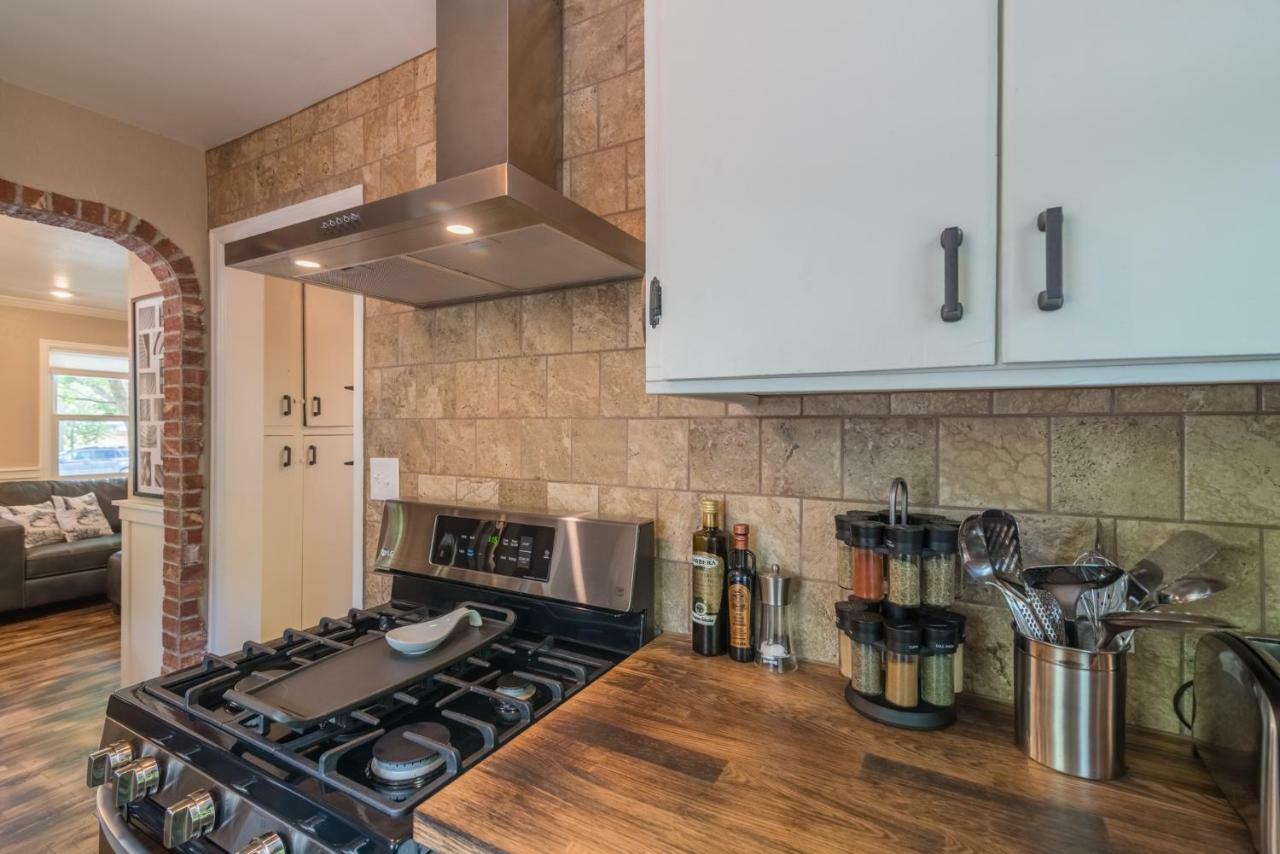 הוילה פורט קולינס Italian Style In Old Town With Private Hot Tub מראה חיצוני תמונה