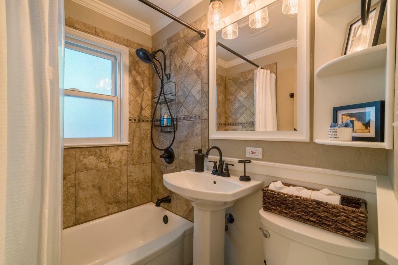 הוילה פורט קולינס Italian Style In Old Town With Private Hot Tub מראה חיצוני תמונה